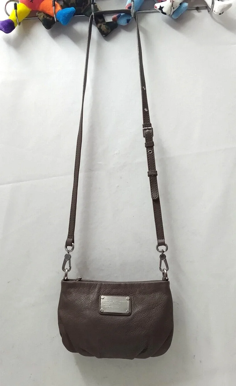 Marc by Marc Jacobs Gray Pebbled Leather Zipper Closure Crossbody Bag
